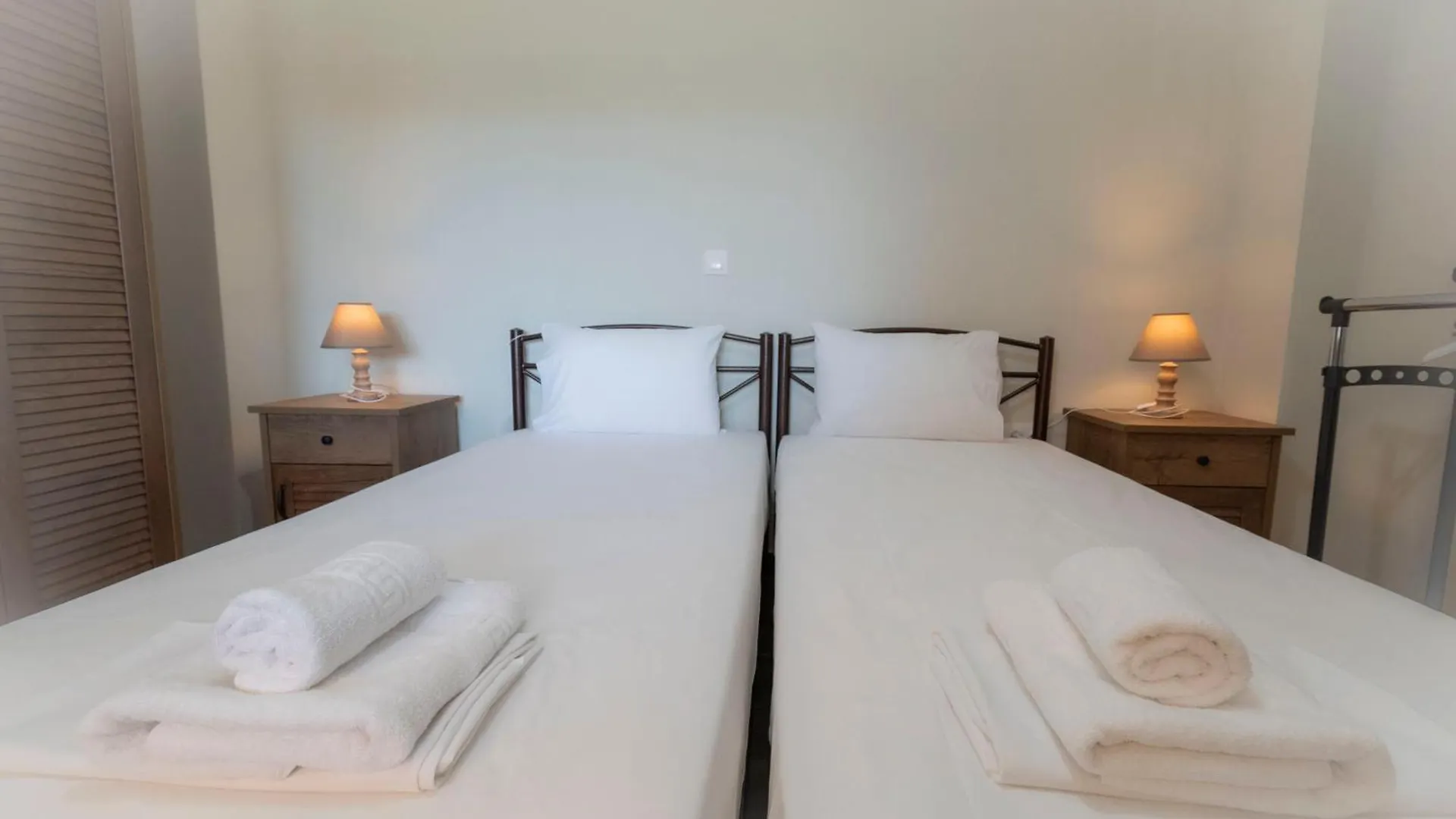 Leon Home By Rentalspro - Mouries Halkidiki Paralia Dionysiou Apartment
